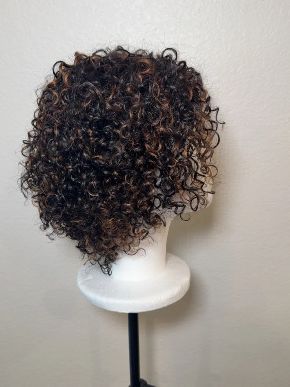 Kinky curl wig